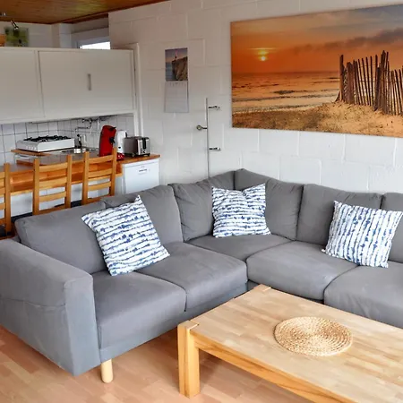 Vakantiehuis Duinland 4 *