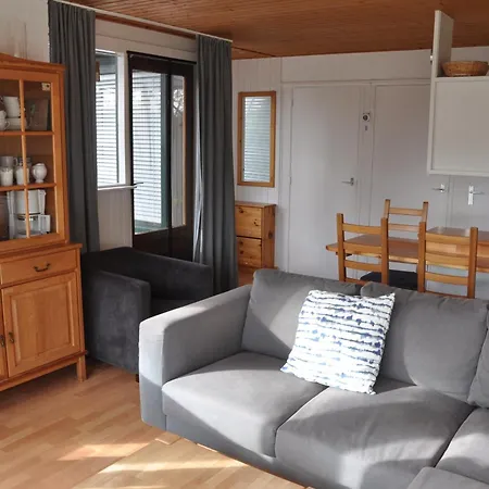 Duinland 4 Vakantiehuis *